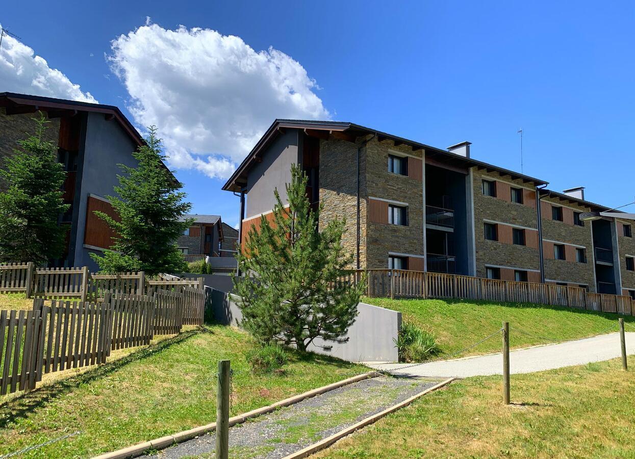 Apartamento Actualizado En Саяґуз Екстер'єр фото